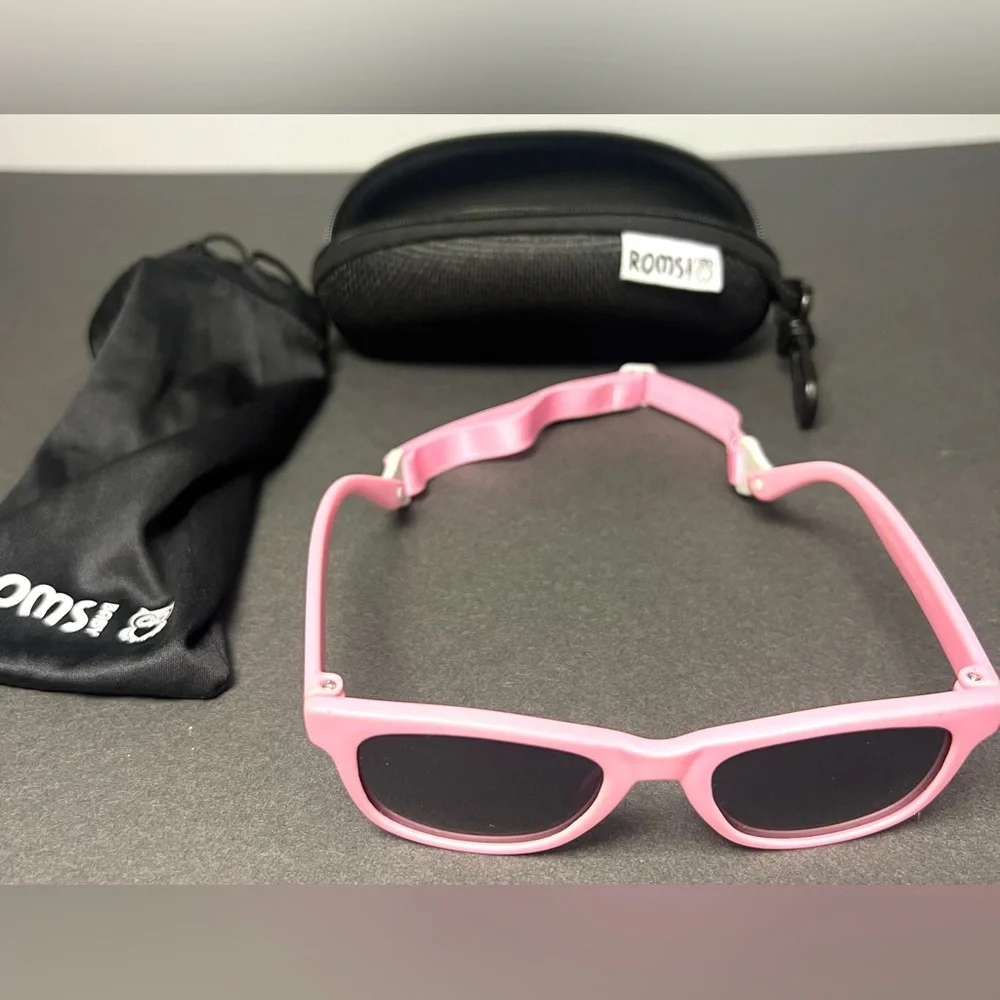 Roms Baby- Pink sunglasses with fabric pouch‎ and case, Pre- Owned